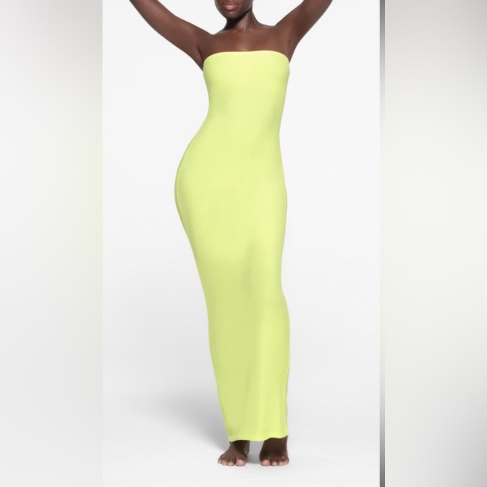 SKIMS Strapless Dress